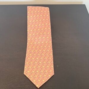 Vineyard Vines Golf Club & Flag Tie